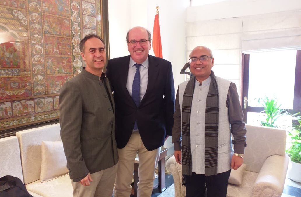 REUNIÓN CON EL DIRECTOR GENERAL DEL ICCR