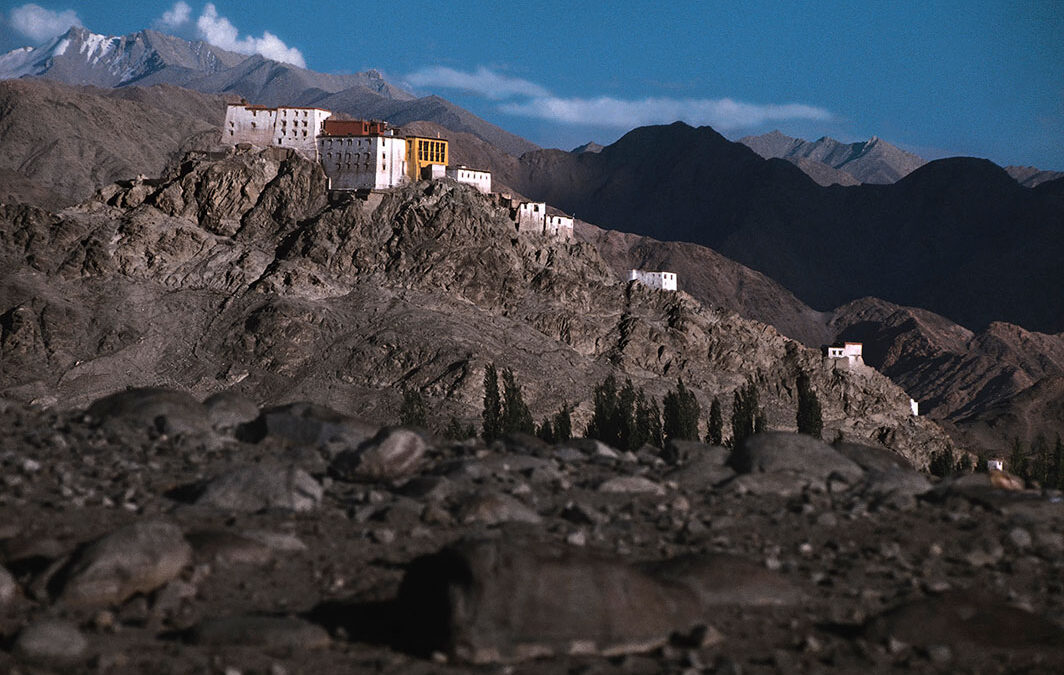 LA CASA DE LA INDIA ORGANIZA EN AGOSTO UN ESPECIAL DEDICADO AL BUDISMO TIBETANO Y LA INDIA
