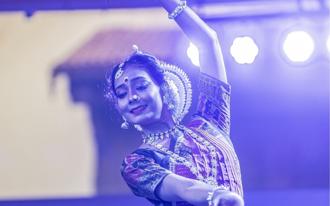 Curso de Danza Bollywood, tradicional y clásica Odissi